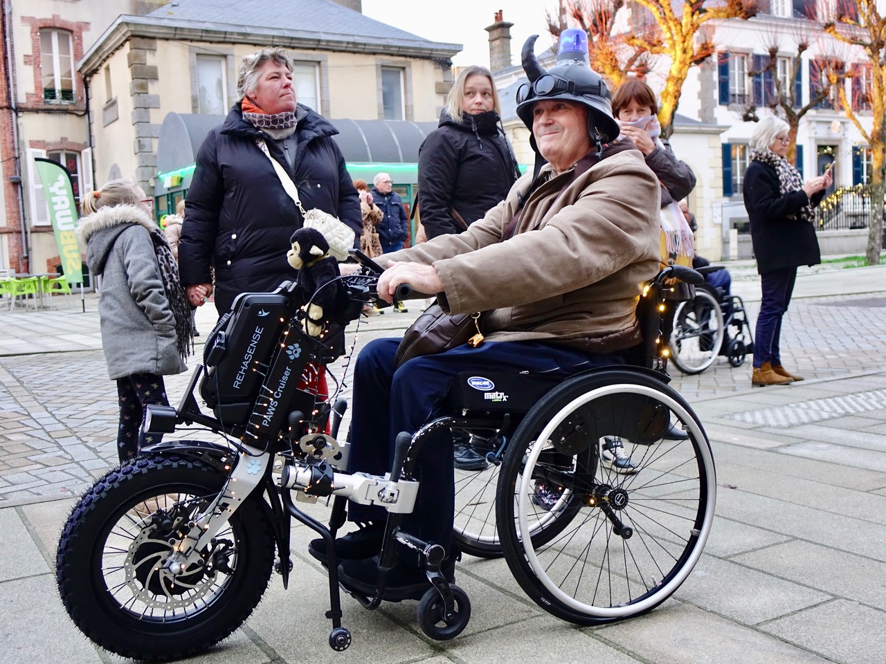 Véloparade Noël 2025 - Divers types de vélo