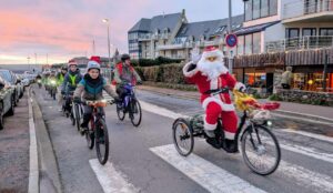 Le père Noël - Véloparade Noël 2025 - Granville